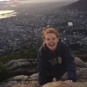 Meet your Posher, Abigail